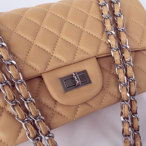 coco chanel geanta piele 2