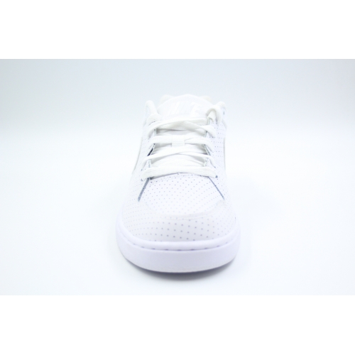 NIKE PRIORITY LOW 2